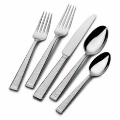 Brand new ✨ Mikasa® Kyler 65 Piece Flatware Set, Service for 12 👏